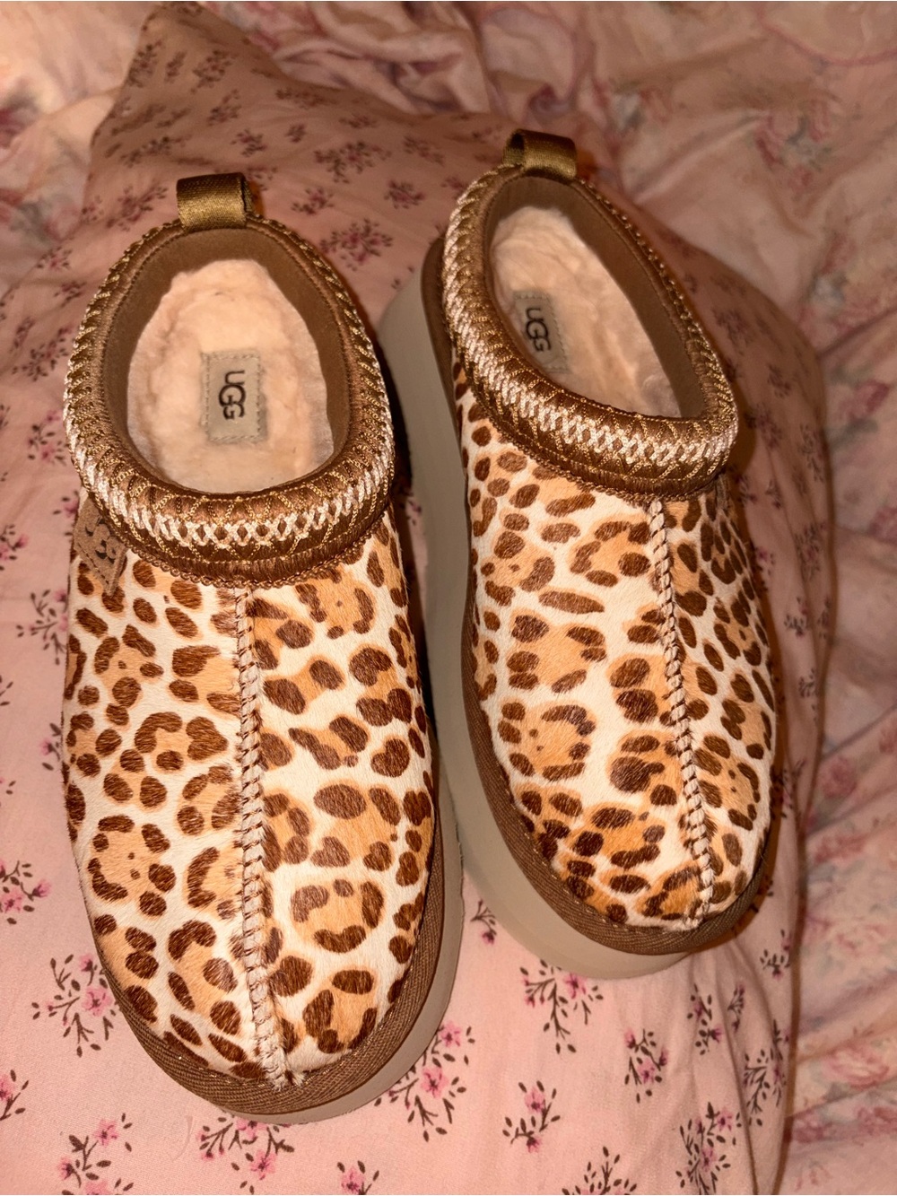 UGG Leopard-Print Plush Slip-On Slippers - Brown/Cream